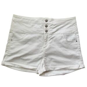 Tinseltown Women’s White High-Waisted Denim Shorts Size 13‎